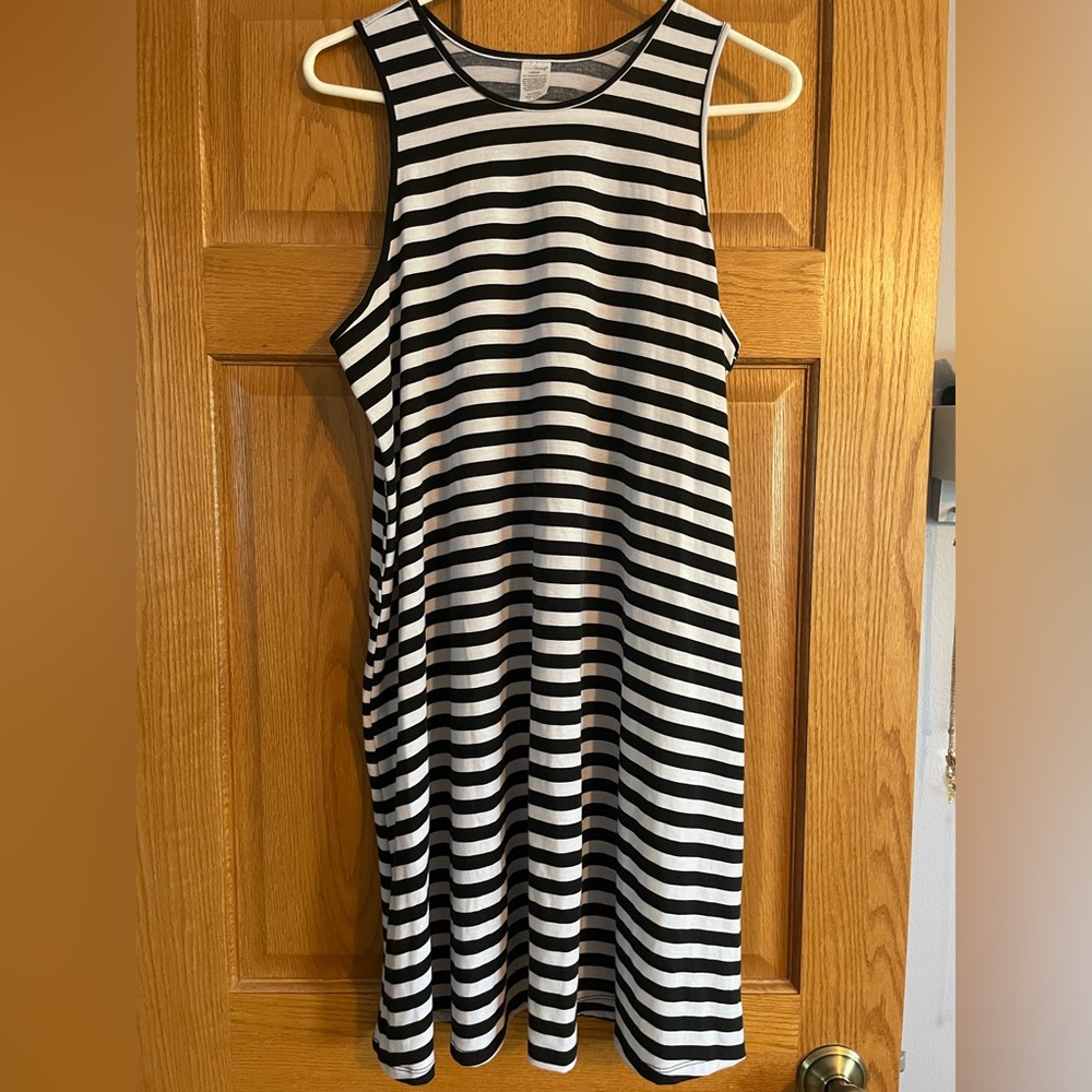 West|loop stripped dress